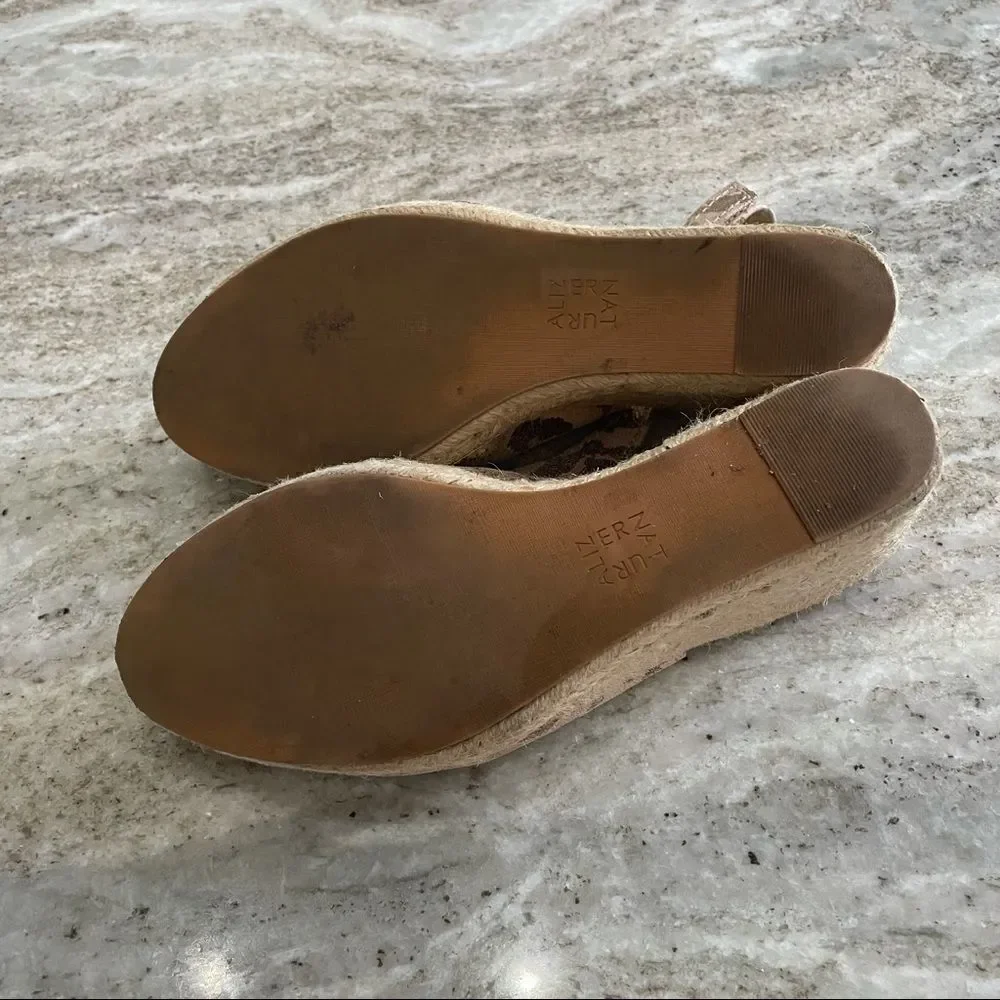 NATURALIZER Pearl Espadrille Wedges
